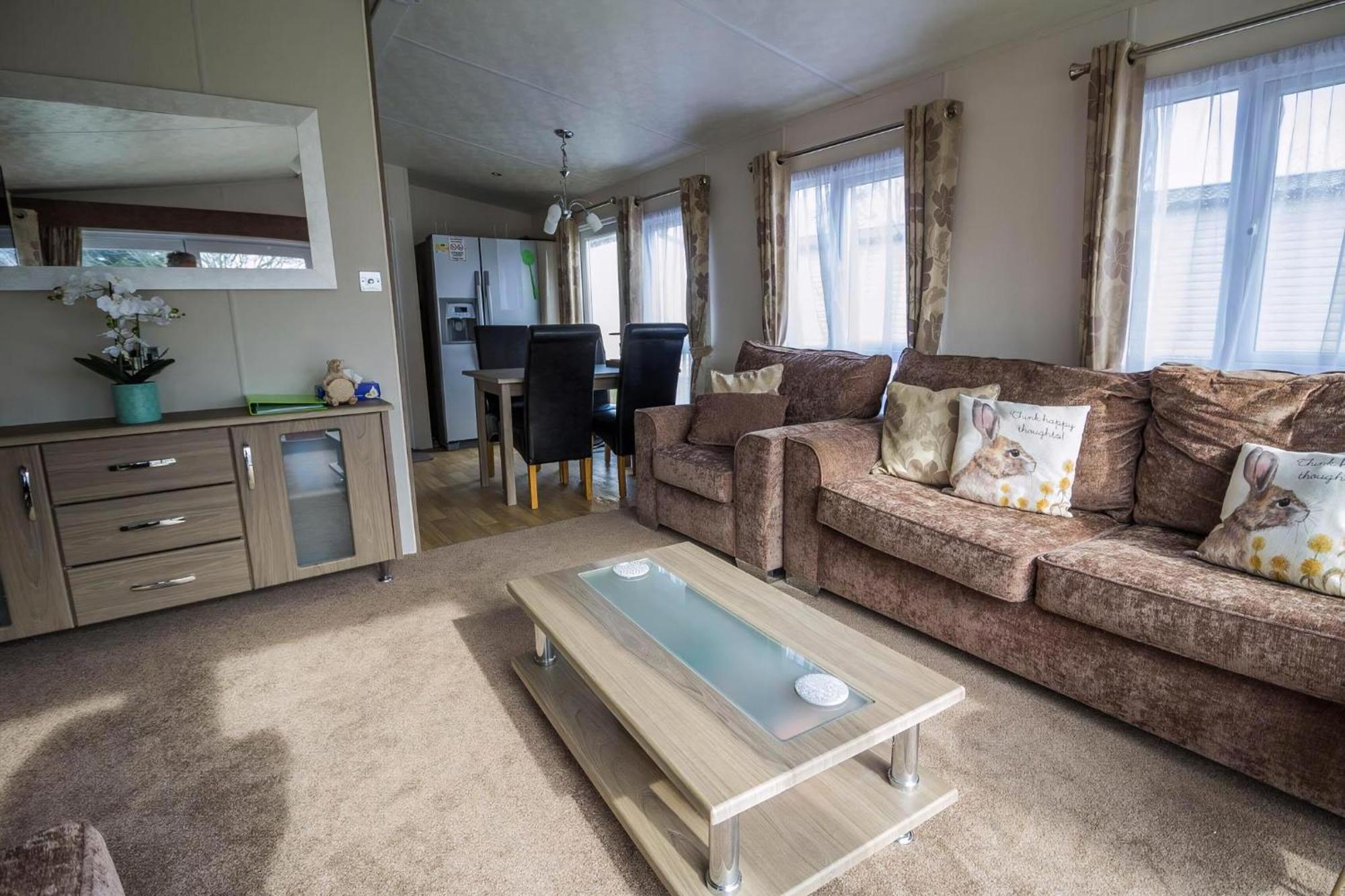 Modern 6 Berth Caravan At Highfield Grange In Essex Ref 26609P Clacton-on-Sea Eksteriør bilde